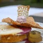 B&B Sasreti Vadaszkastely