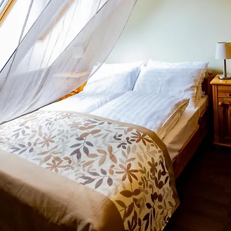 Sasréti Vadászkastély Couette-café Almamellék