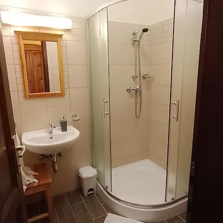 Couette-café Sasréti Vadászkastély 4*