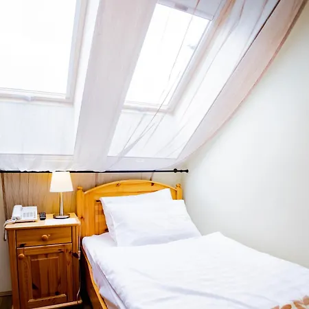 Sasréti Vadászkastély Couette-café Almamellék