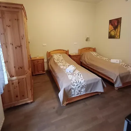 Sasréti Vadászkastély Couette-café 4*