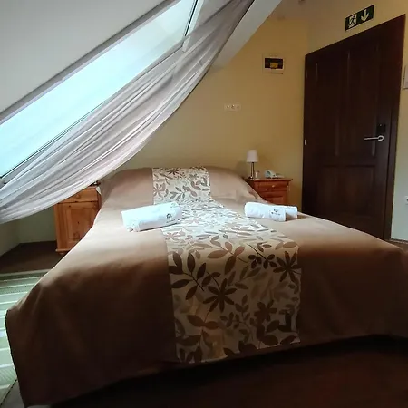 Sasréti Vadászkastély 4* Almamellék