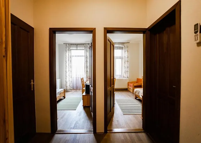 B&B Sasreti Vadaszkastely 4*